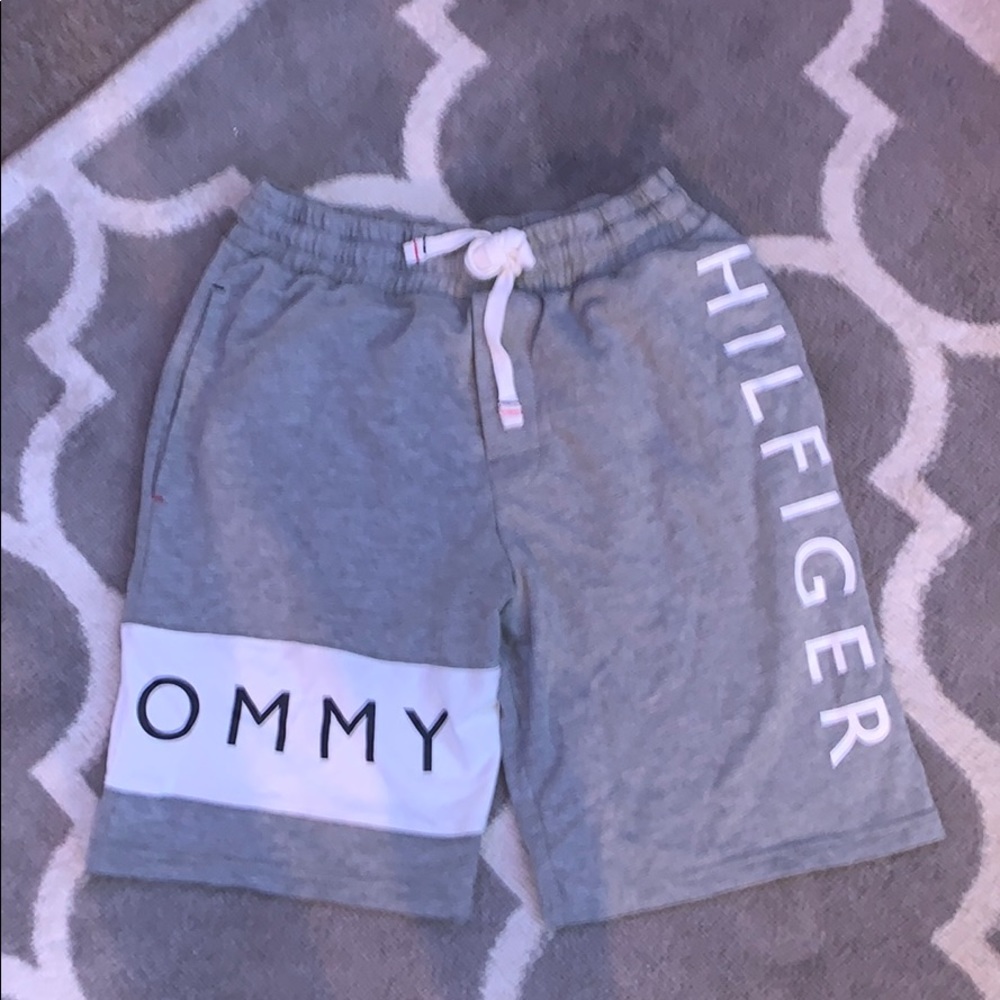 tommy hilfiger shorts